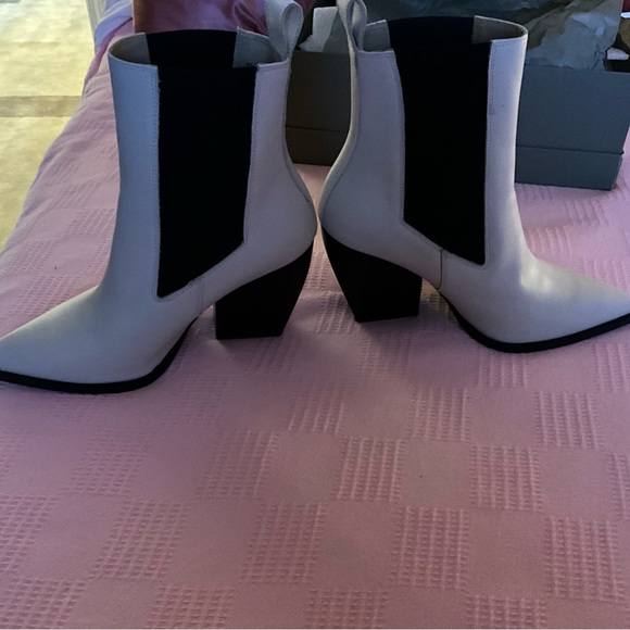 Stunning AllSaints Boots NEW - Picture 2 of 7
